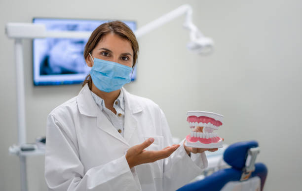 Best Urgent Tooth Repair  in Goulding, FL